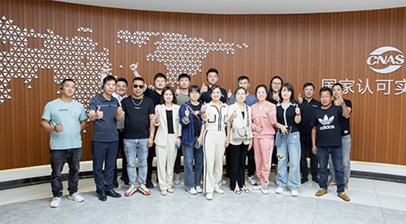 泉州經(jīng)銷(xiāo)商團(tuán)隊(duì)來(lái)司參觀考察！